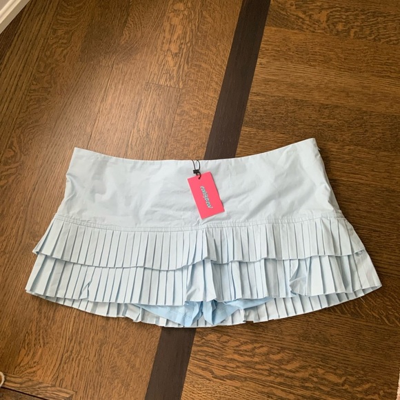 EDIKTED Double Pleated Mini Skort Skirt Light Blue Women’s Size XL BRAND NEW - Picture 4 of 12